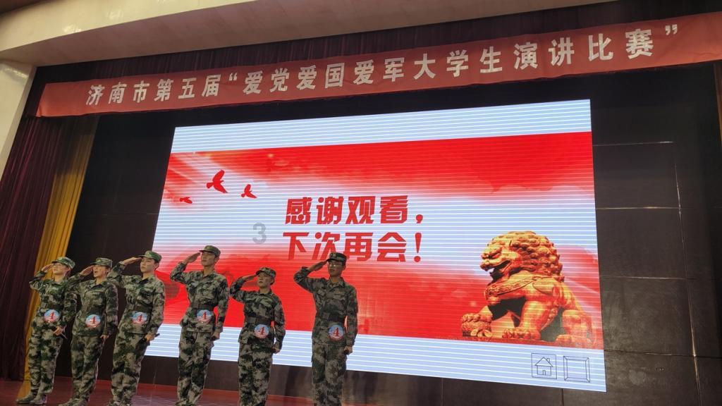 空中抛枪